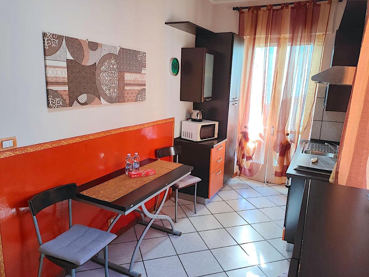 Apartmán Alba La Capitale Delle Langhe Exteriér fotografie